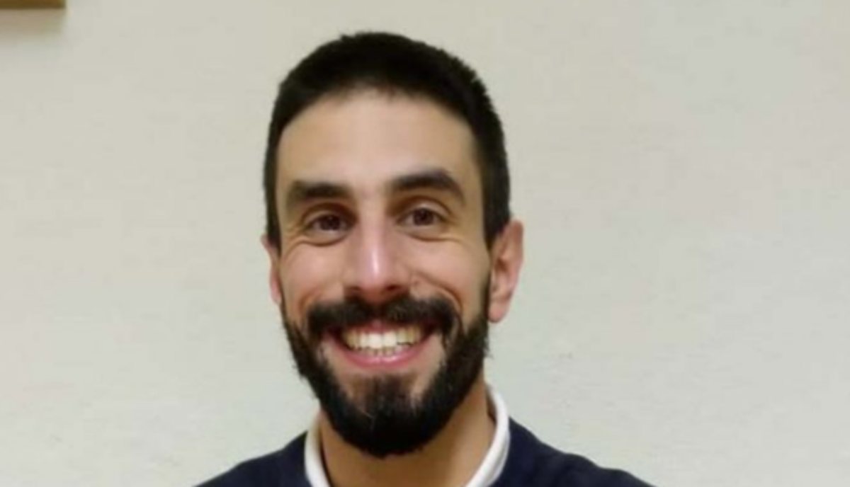 Italia, irrompono in oratorio e picchiano il parroco. Poi la scoperta shock: “Sono loro” Italia, irrompono in oratorio e picchiano il parroco. Poi la scoperta shock: “Sono loro”