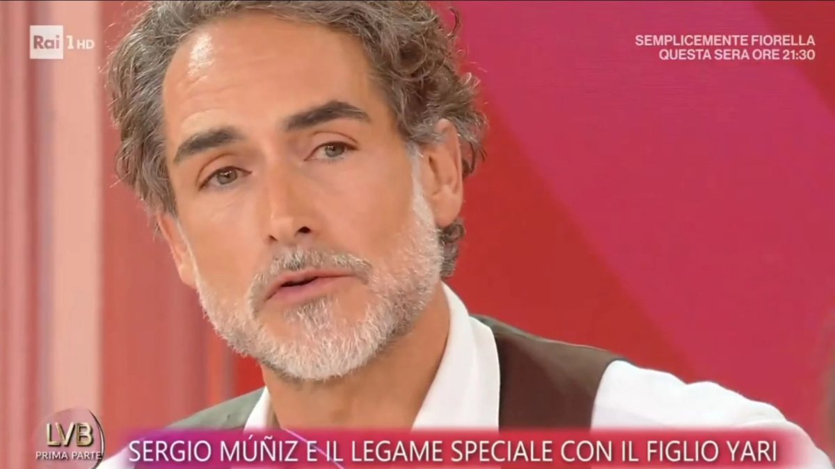 “Mio figlio è malato”. L’attore scoppia in tv: la confessione da brividi