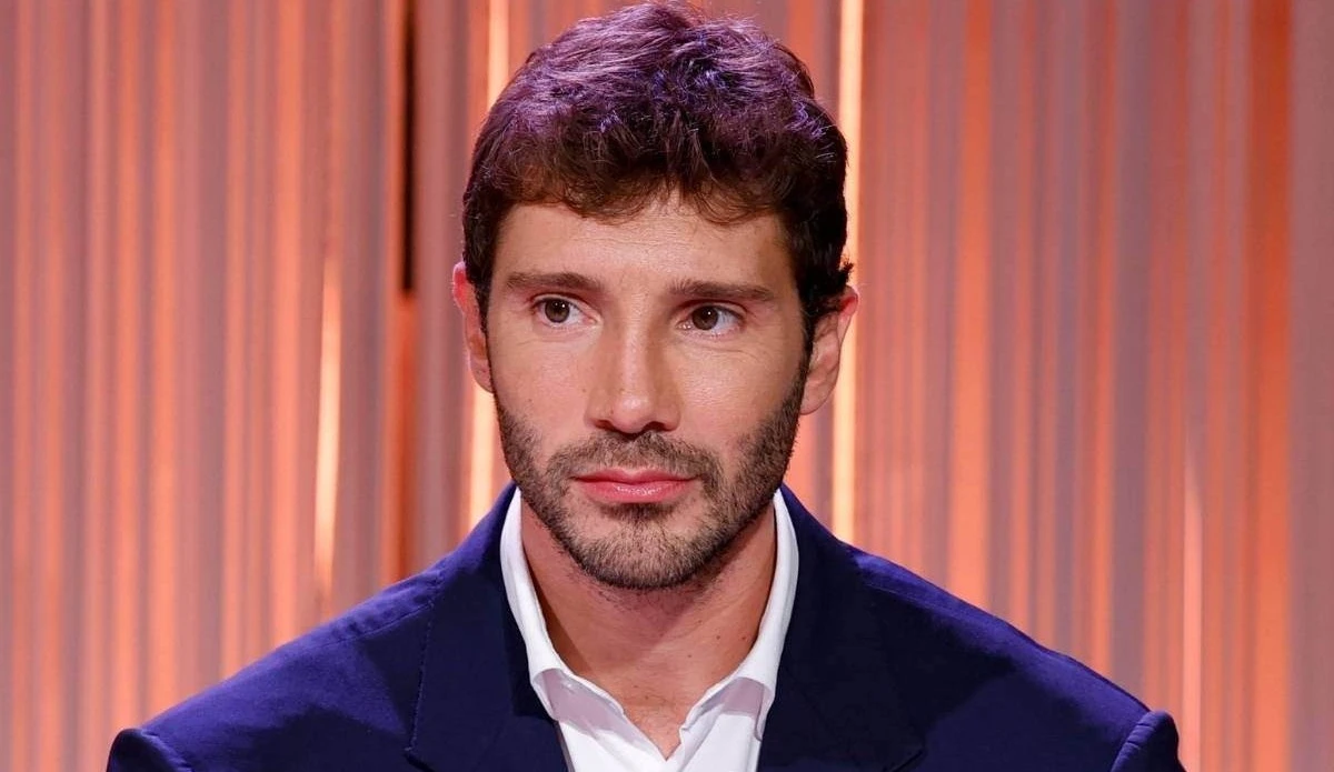 Stefano De Martino in questura: cos’è successo