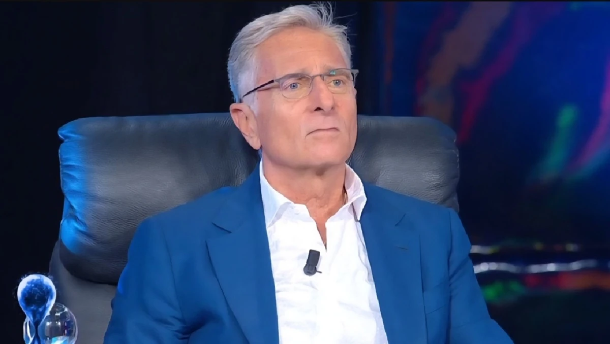 “Dopo questa va cacciato”. Tu sì que vales, esordio choc per Paolo Bonolis: il pubblico è in rivolta