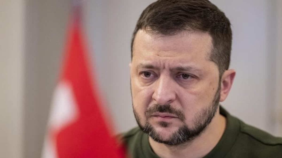 Omicidio ex presidente del parlamento ucraino, l’annuncio di Zelensky sul killer: “Lo abbiamo arrestato” Omicidio ex presidente del parlamento ucraino, l’annuncio di Zelensky sul killer: “Lo abbiamo arrestato”