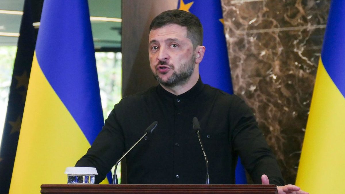 “Situazione critica”. Zelensky lancia l’allarme: Zaporizhzhia al buio da 7 giorni