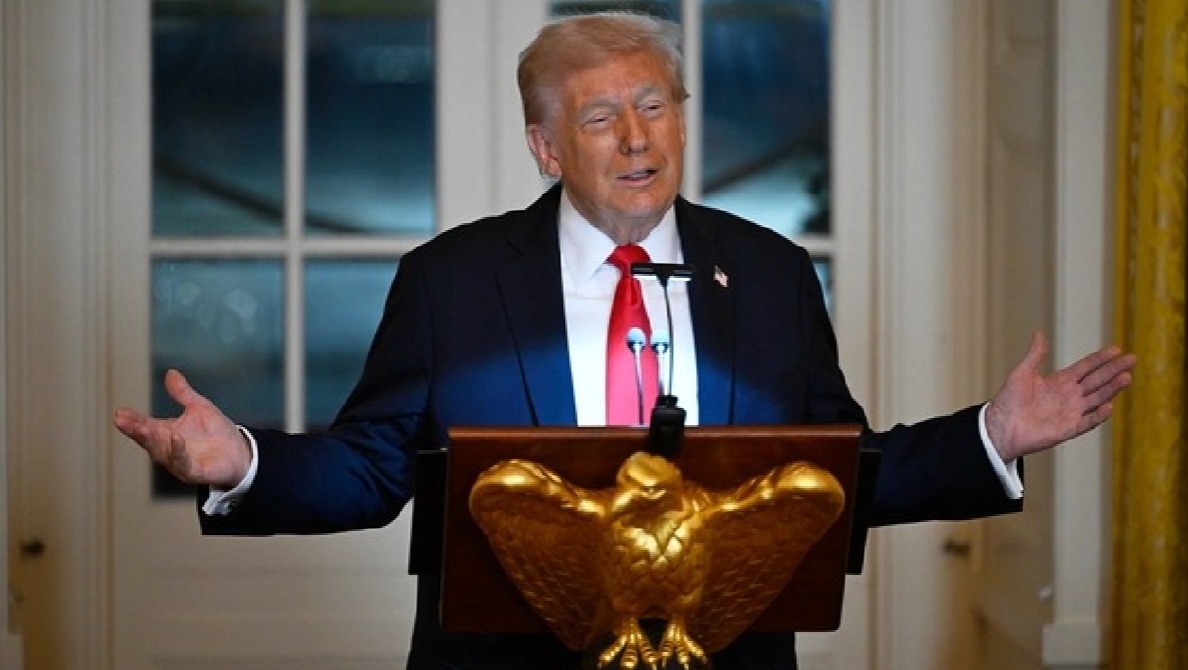 Trump traditore politico italiano