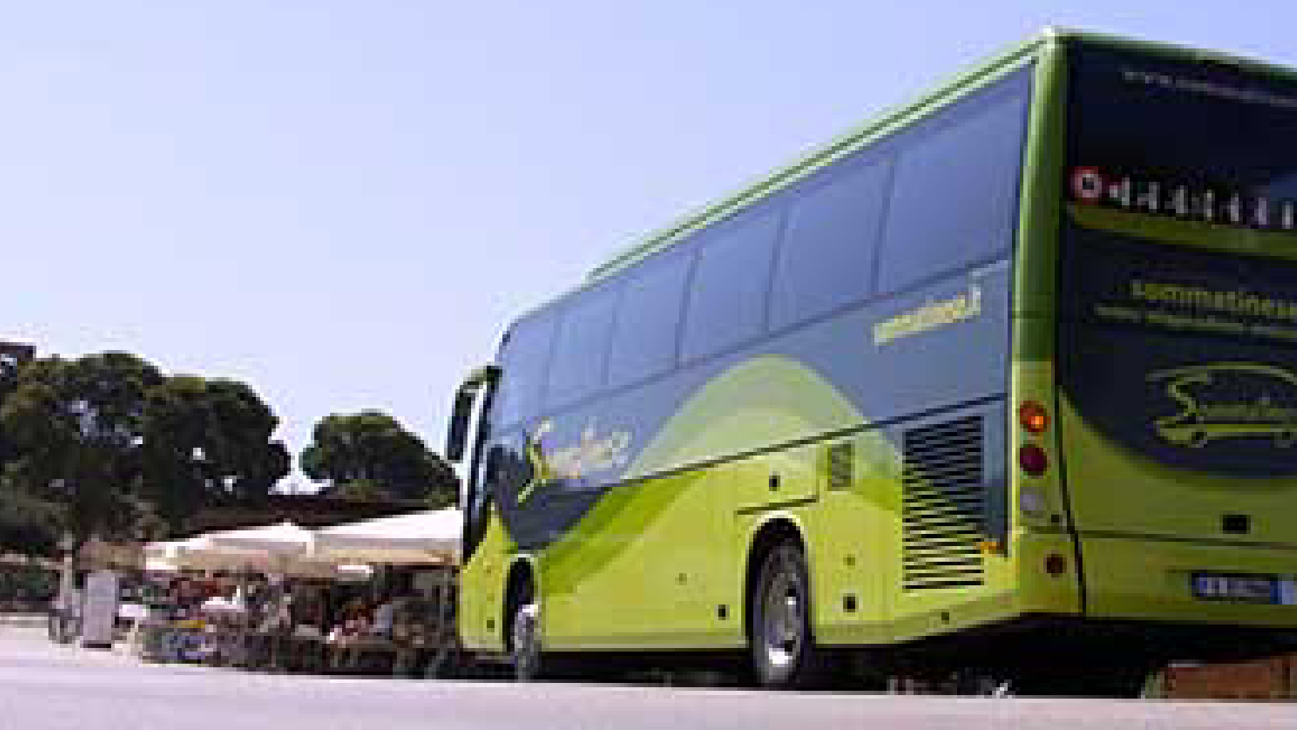Italia, schianto improvviso: 25enne incinta travolta da un pullman Italia, schianto improvviso: 25enne incinta travolta da un pullman