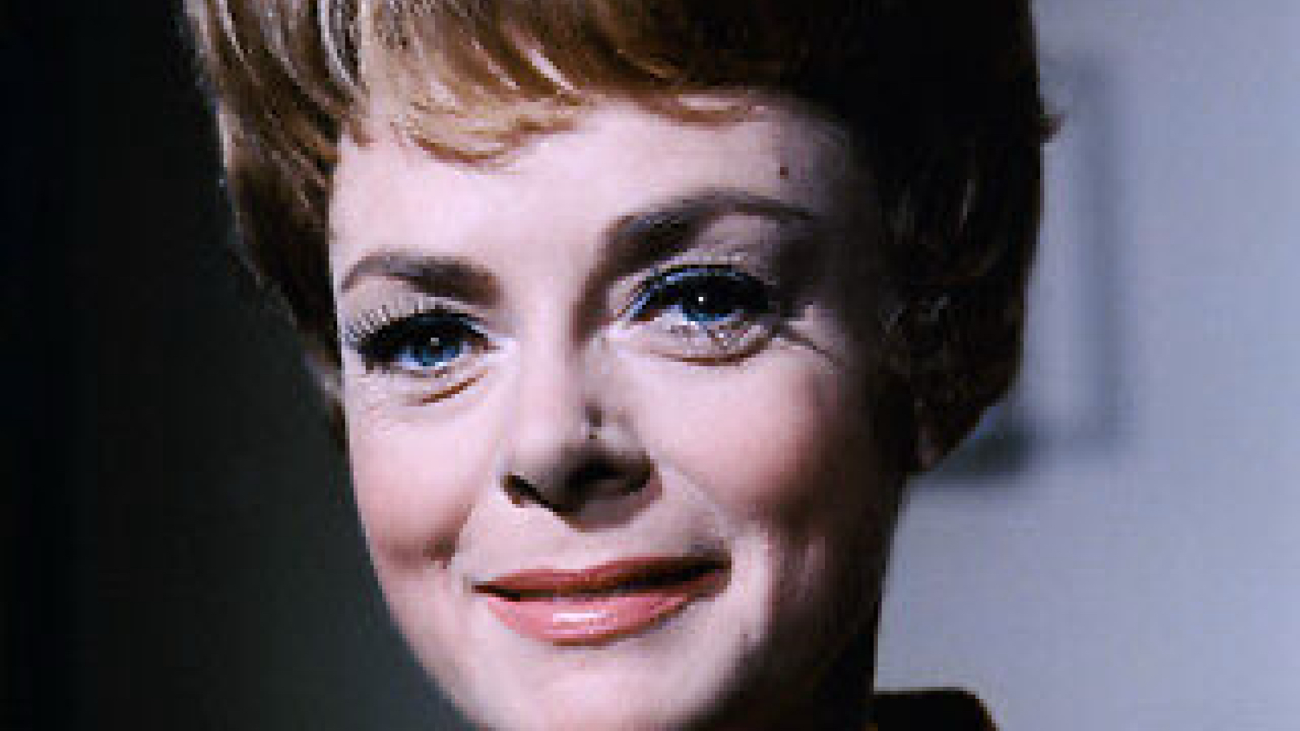 Addio a June Lockhart, la mamma di Lassie e Lost in Space Addio a June Lockhart, la mamma di Lassie e Lost in Space