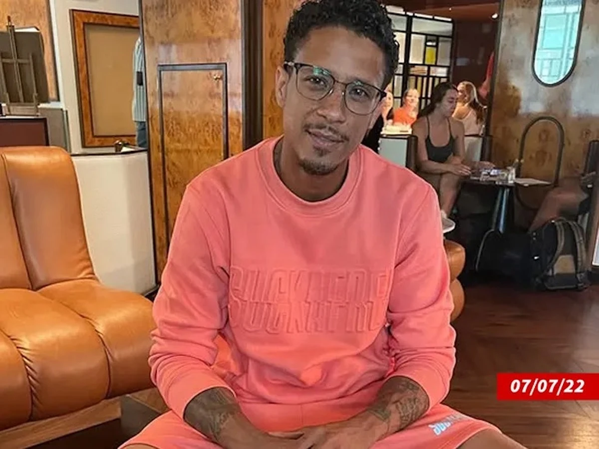 L'attore Floyd Roger Myers Jr. in uno scatto promozionale