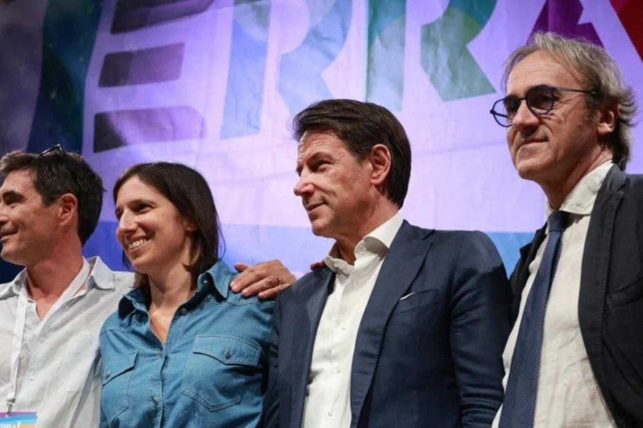 Politica Cugina Cantante