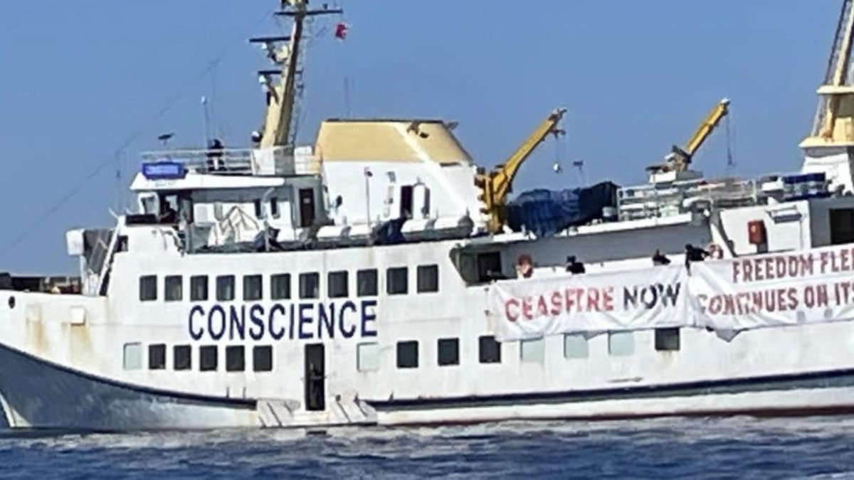 la nuova flotilla vicina a gaza 90 medici a bordo portiamo un ospedale galleggiante pieno di farmaci