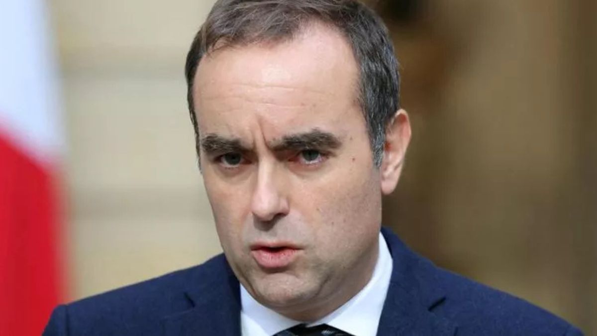 Francia, Macron annuncia il nuovo governo guidato da Lecornu