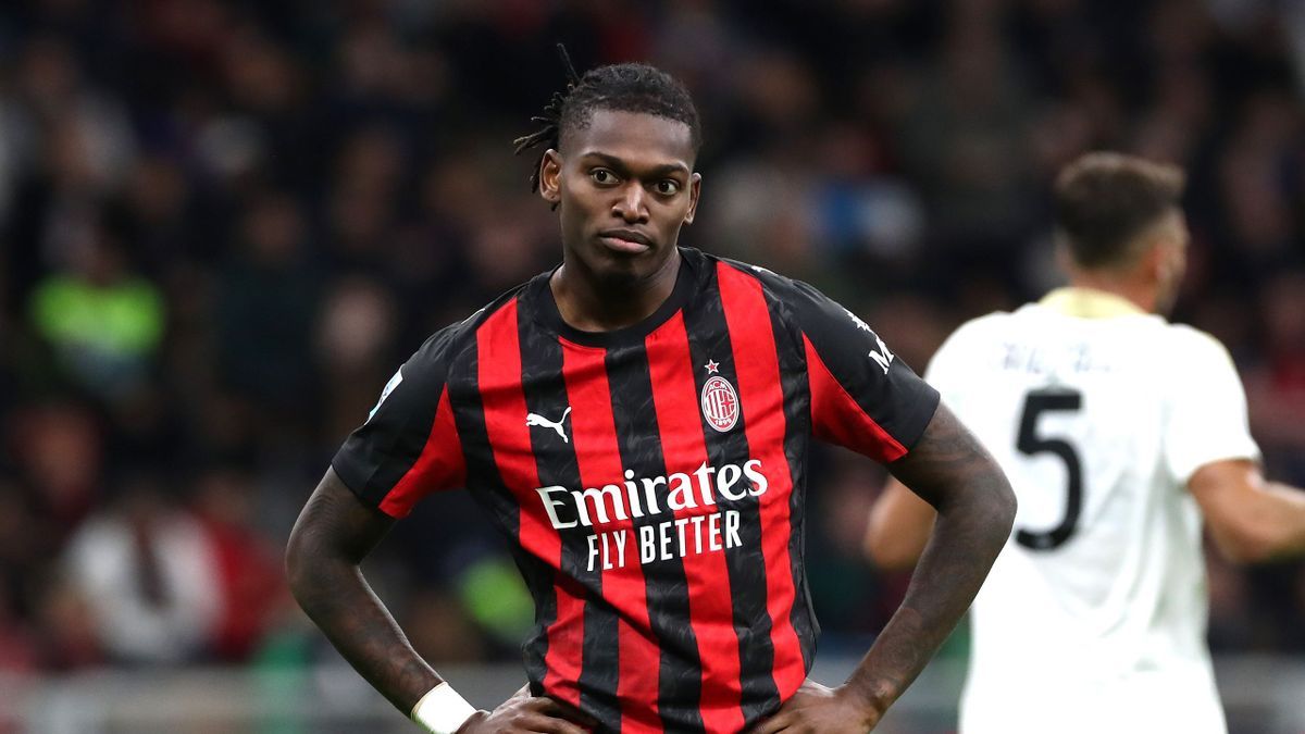 Milan, niente fuga in vetta: il Pisa impone il 2 2 a San Siro Milan, niente fuga in vetta: il Pisa impone il 2 2 a San Siro
