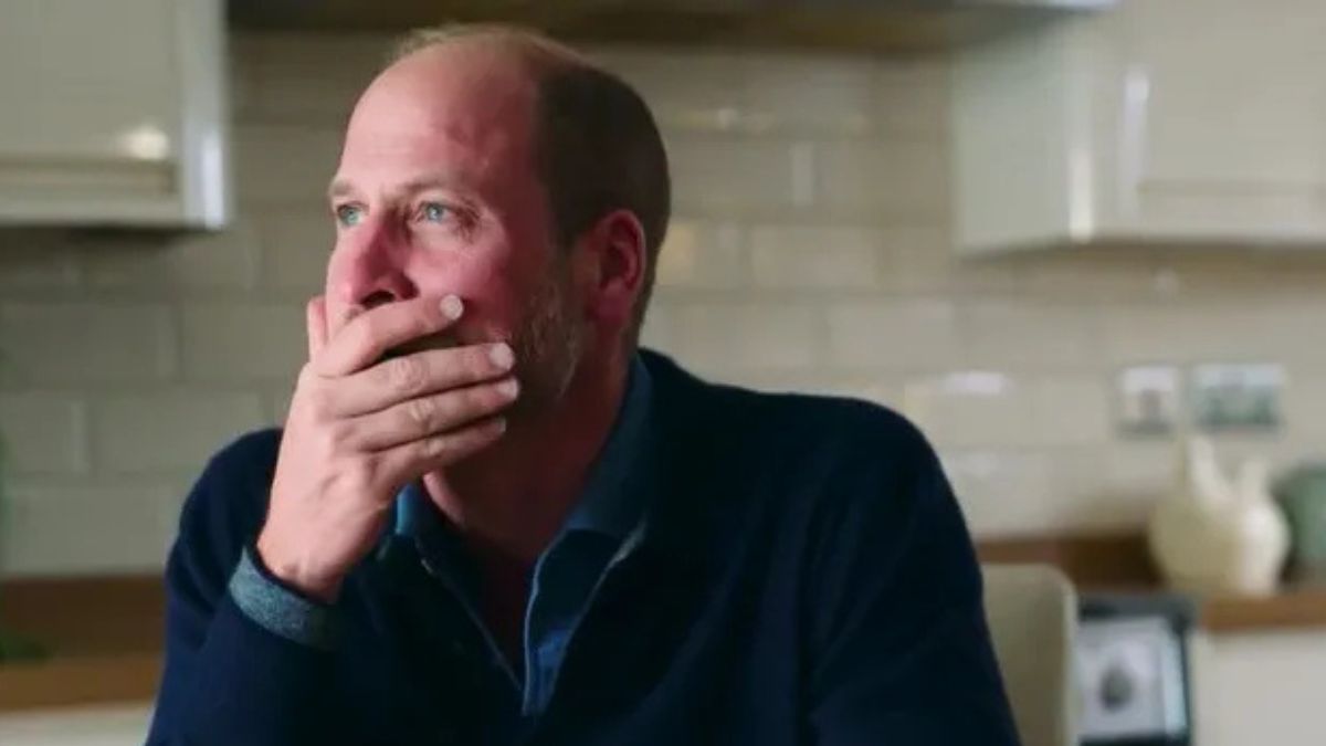 Il principe William visibilmente commosso durante un incontro pubblico