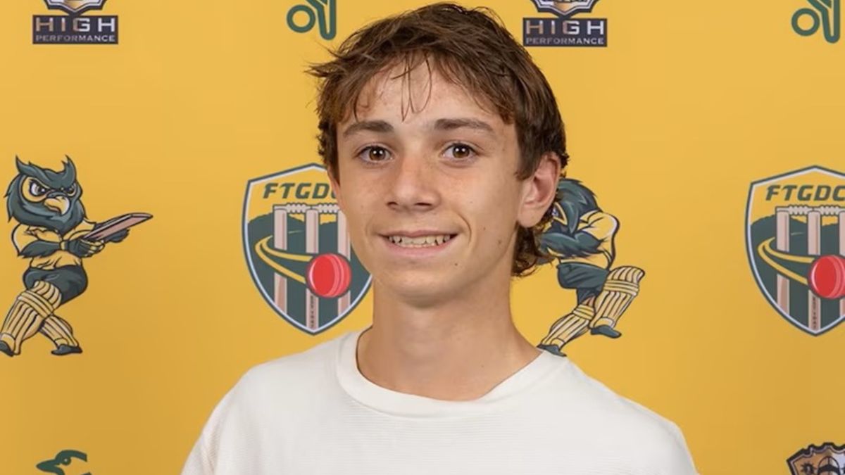 Colpito alla testa, muore così a 17 anni: sport sotto shock, addio al giovanissimo talento Colpito alla testa, muore così a 17 anni: sport sotto shock, addio al giovanissimo talento