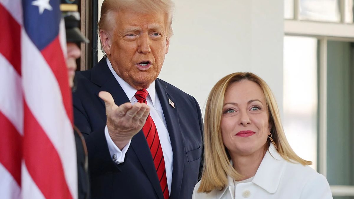 “Trump? Ecco cosa mi piace di lui”. Giorgia Meloni, la rivelazione a sorpresa nel nuovo libro “Trump? Ecco cosa mi piace di lui”. Giorgia Meloni, la rivelazione a sorpresa nel nuovo libro