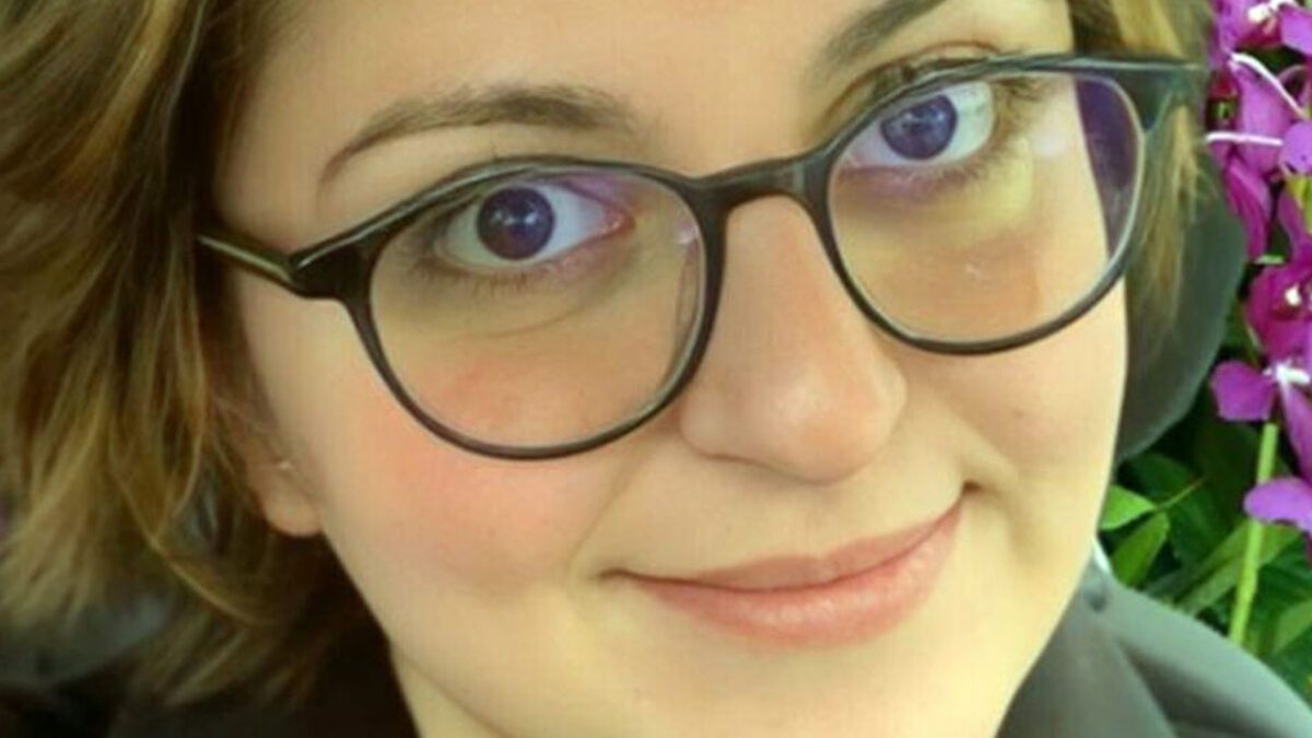 In ospedale per delle perdite, Alessandra muore così a 36 anni. Una famiglia straziata: “Cicatrice indelebile”