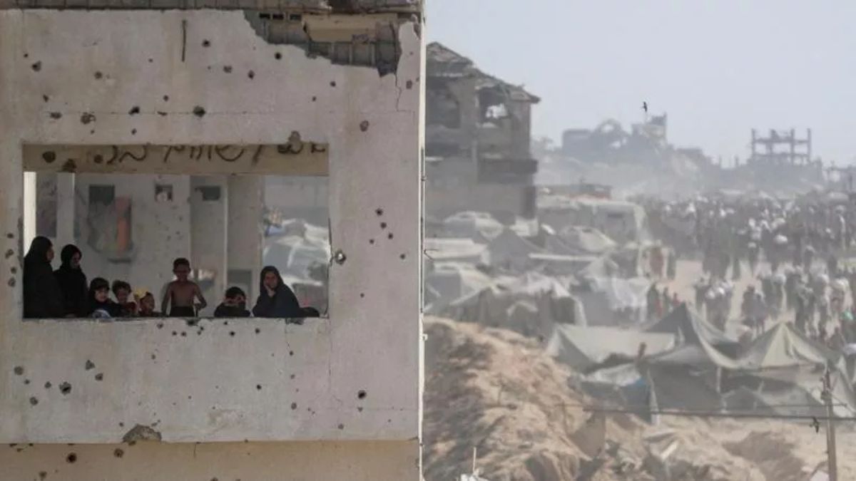 Consegnati 4 corpi degli ostaggi: Israele li chiede tutti e blocca gli aiuti. Trump: “Se Hamas non disarma, lo faremo noi con rapidità e violenza” Consegnati 4 corpi degli ostaggi: Israele li chiede tutti e blocca gli aiuti. Trump: “Se Hamas non disarma, lo faremo noi con rapidità e violenza”