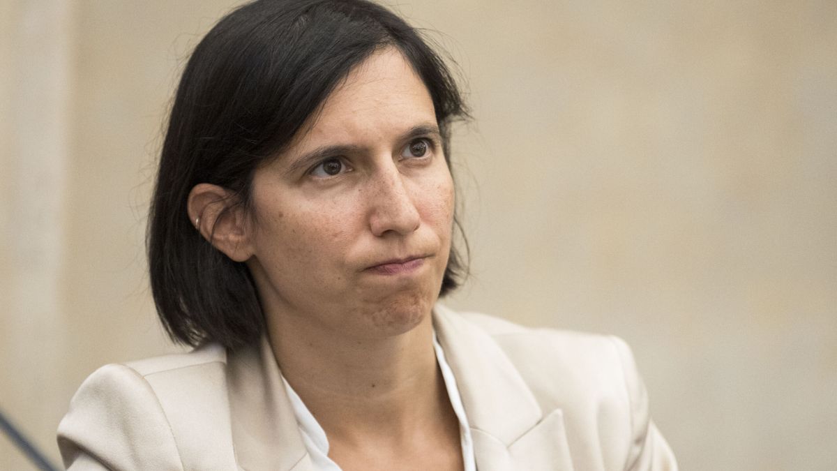 Schlein, che botta! È iniziata la guerra interna al Pd: cosa succede Schlein, che botta! È iniziata la guerra interna al Pd: cosa succede