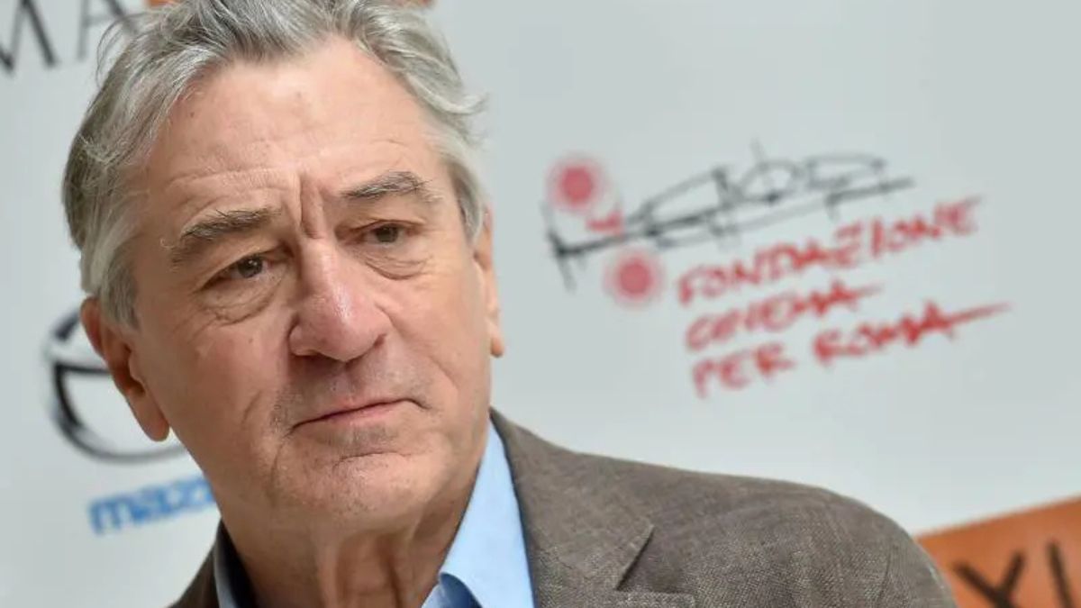 “Lo hanno ucciso loro”. Dramma per Robert De Niro, era giovanissimo: poi l’annuncio shock “Lo hanno ucciso loro”. Dramma per Robert De Niro, era giovanissimo: poi l’annuncio shock