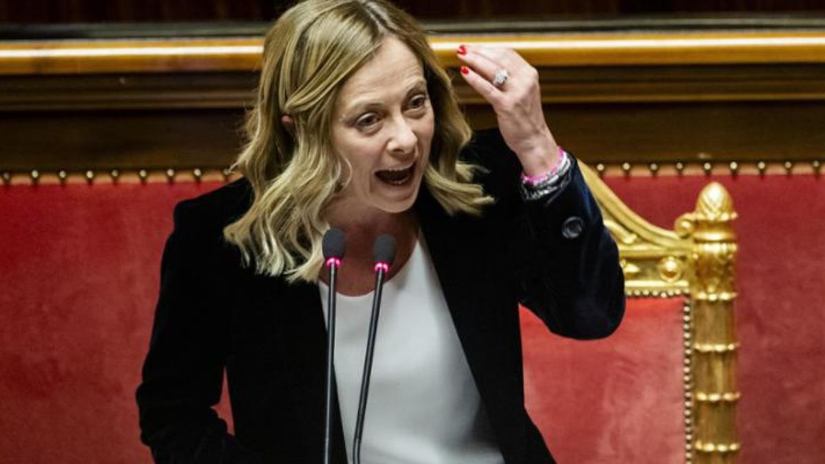 “Avete rotto con gli scioperi. Solo disagi”, bufera su Fratelli d’Italia dopo il post su X