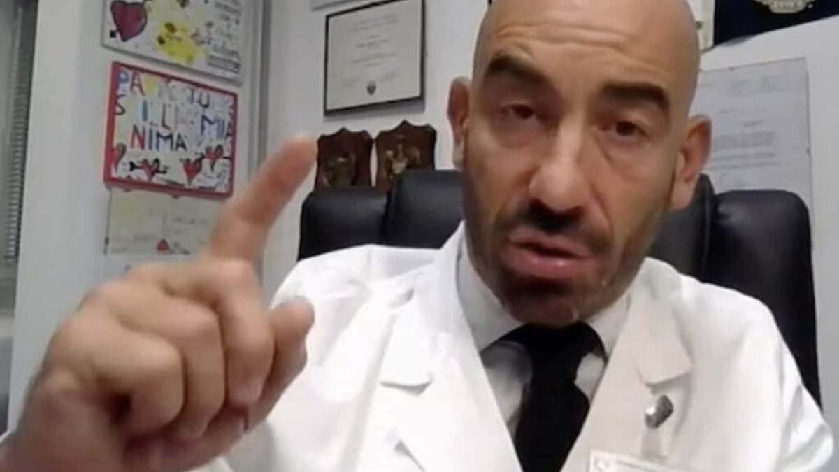 Matteo Bassetti aggredito da un no vax, ma il giudice lo assolve: la furia del virologo