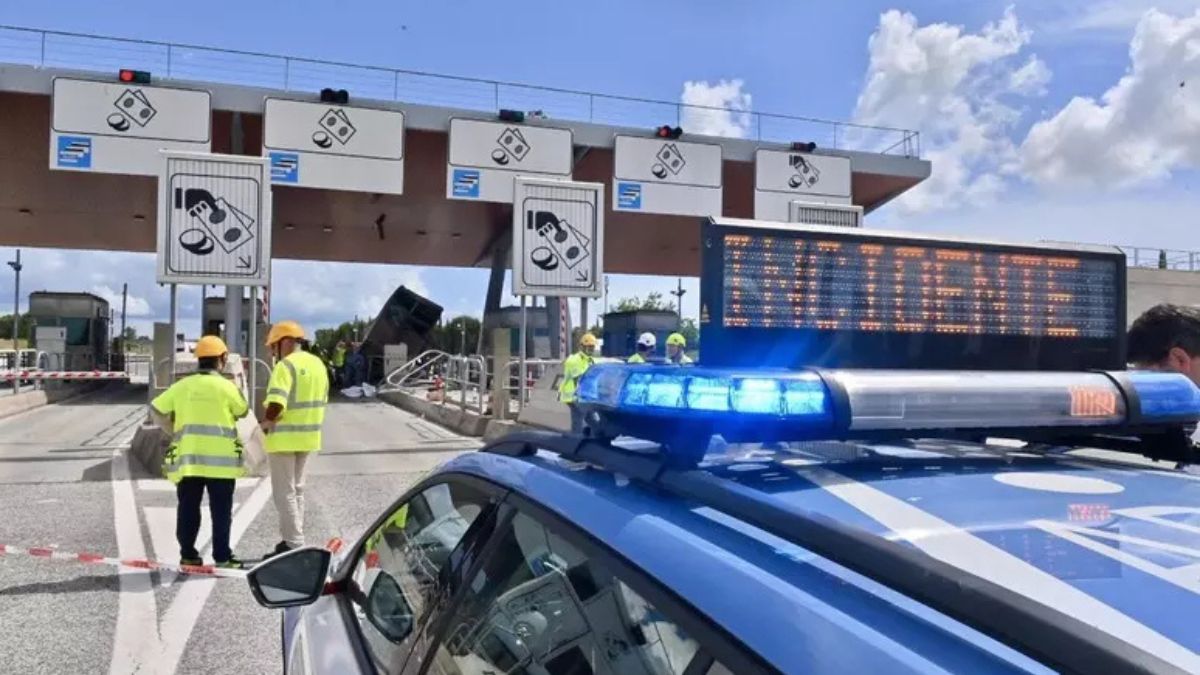 incidente autostrada tutto bloccato