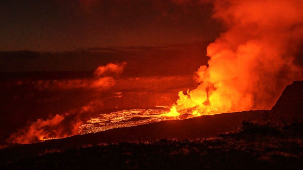 vulcano zombie eruzione esplosiva