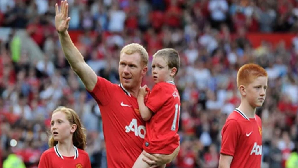 Paul Scholes con suo figlio Aiden