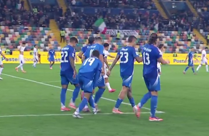 L’Italia batte 3 a 0 Israele e si qualifica per i play off: doppietta di Retegui e gol di Mancini L’Italia batte 3 a 0 Israele e si qualifica per i play off: doppietta di Retegui e gol di Mancini