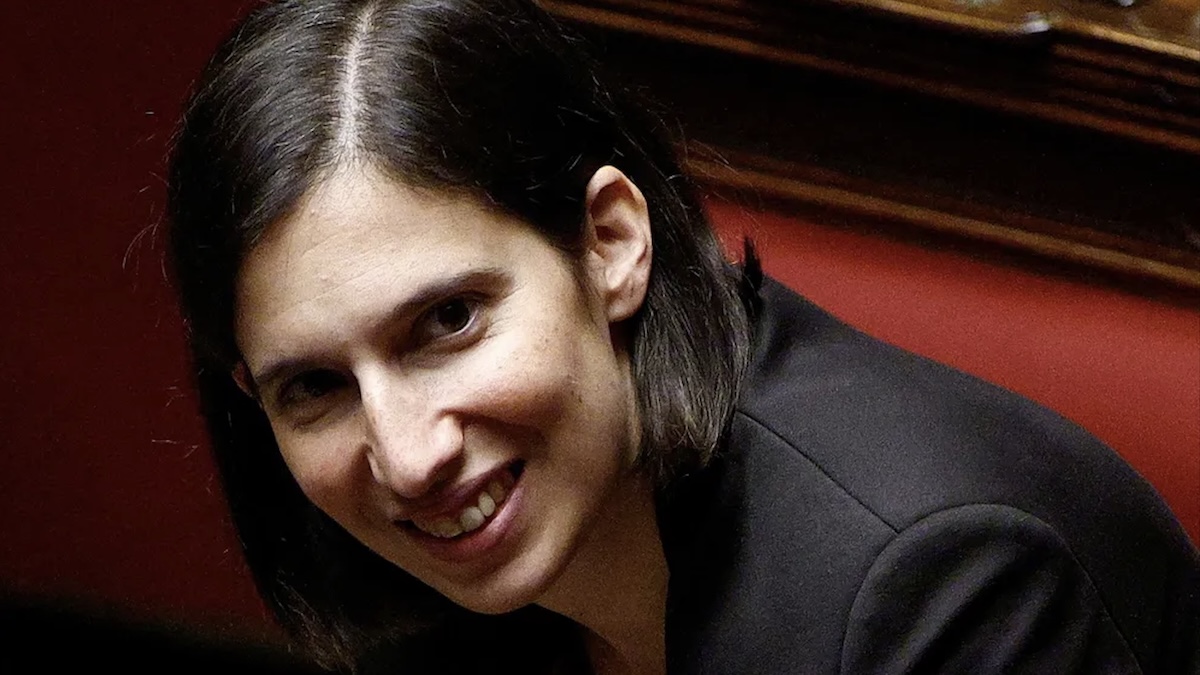 “Così insidiano Elly Schlein”. Movimenti nel Partito democratico: ‘una nuova intesa’. Chi c’è dietro “Così insidiano Elly Schlein”. Movimenti nel Partito democratico: ‘una nuova intesa’. Chi c’è dietro