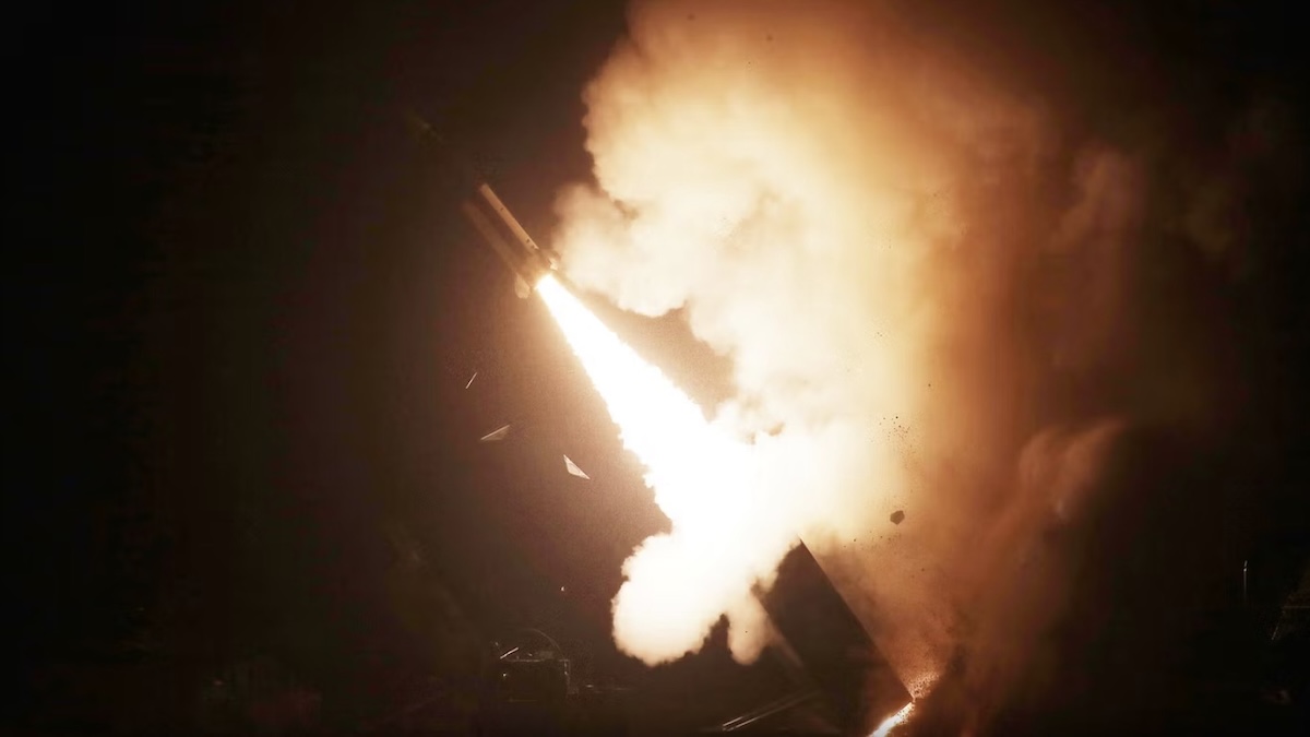 Ucraina, Wsj: “Via libera Usa ai missili oltre confine”. Trump smentisce ma arriva l’annuncio di sanzioni durissime Ucraina, Wsj: “Via libera Usa ai missili oltre confine”. Trump smentisce ma arriva l’annuncio di sanzioni durissime