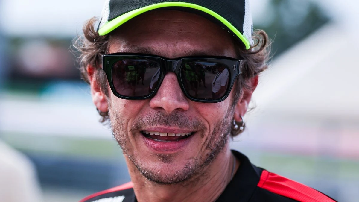 Infinito Valentino Rossi, l’ennesimo capolavoro di un campione che è già leggenda Infinito Valentino Rossi, l’ennesimo capolavoro di un campione che è già leggenda