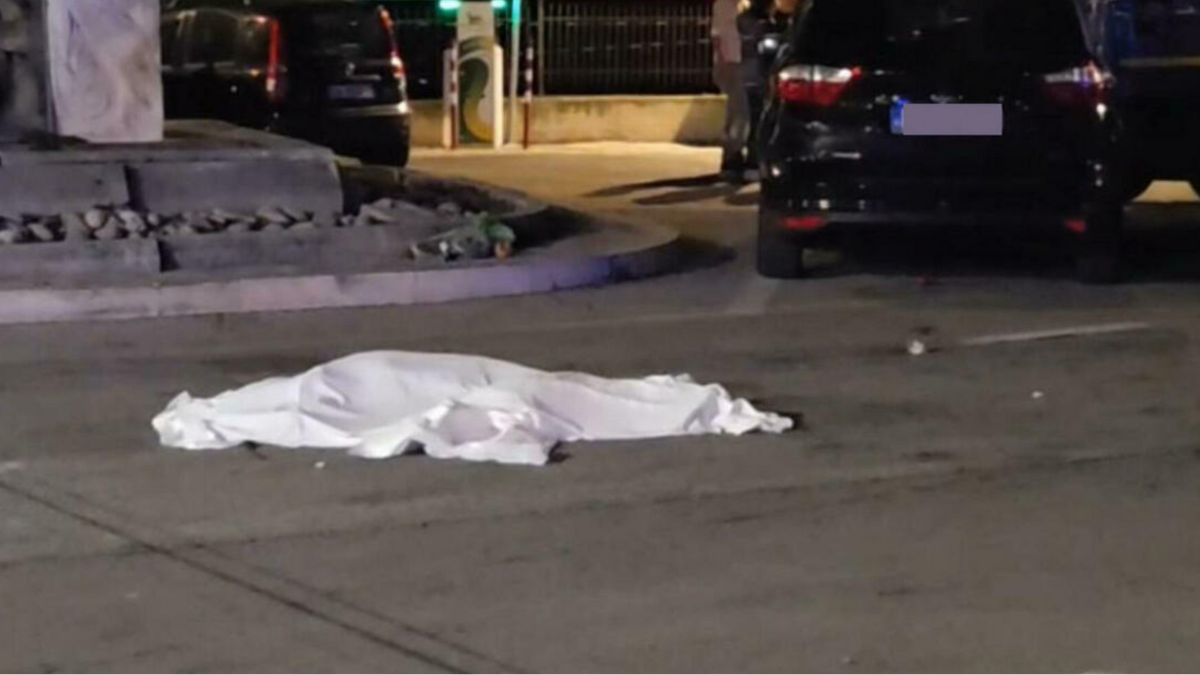 Massacrata a colpi di pistola davanti al nipote 12enne: Clelia uccisa dall’ex marito Massacrata a colpi di pistola davanti al nipote 12enne: Clelia uccisa dall’ex marito