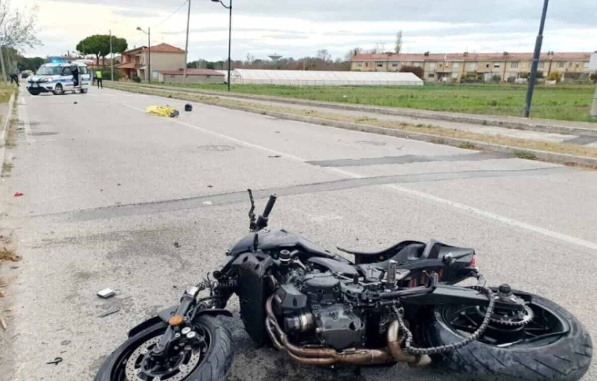 Andrea Delogu durante una trasmissione televisiva