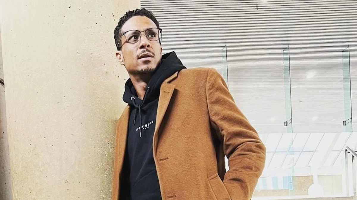 L'attore Floyd Roger Myers Jr. durante un evento pubblico