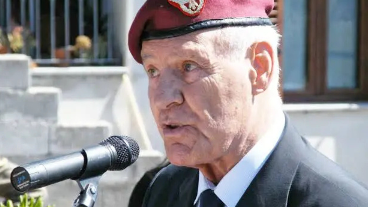 Addio a Franco Angioni, il generale che segnò la storia delle missioni italiane all’estero Addio a Franco Angioni, il generale che segnò la storia delle missioni italiane all’estero