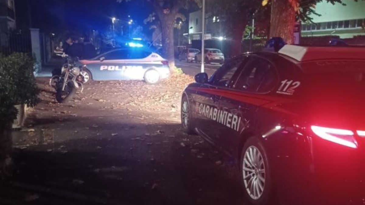 Italia, rissa al bar finisce nel sangue! Accoltellato davanti a tutti Italia, rissa al bar finisce nel sangue! Accoltellato davanti a tutti