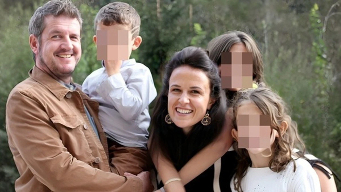 Tragedia in vacanza a Sharm: muore improvvisamente Lara, mamma di tre figli Tragedia in vacanza a Sharm: muore improvvisamente Lara, mamma di tre figli