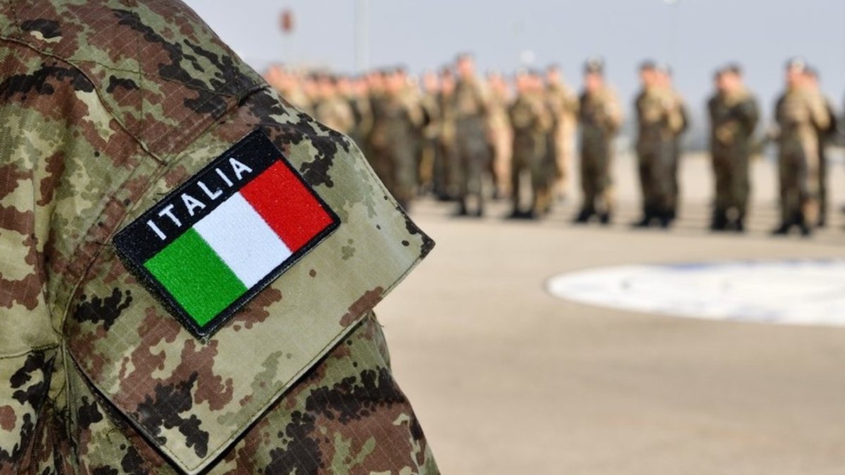 Leva militare in Italia: pubblicati i nomi dei cittadini maschi nati nel 2008. La lista nei comuni