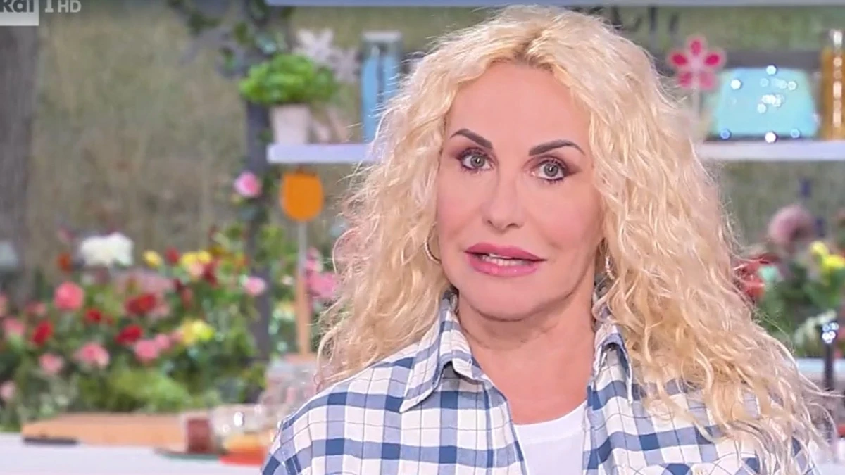 perché antonella clerici non ha salutato fulvio lutto