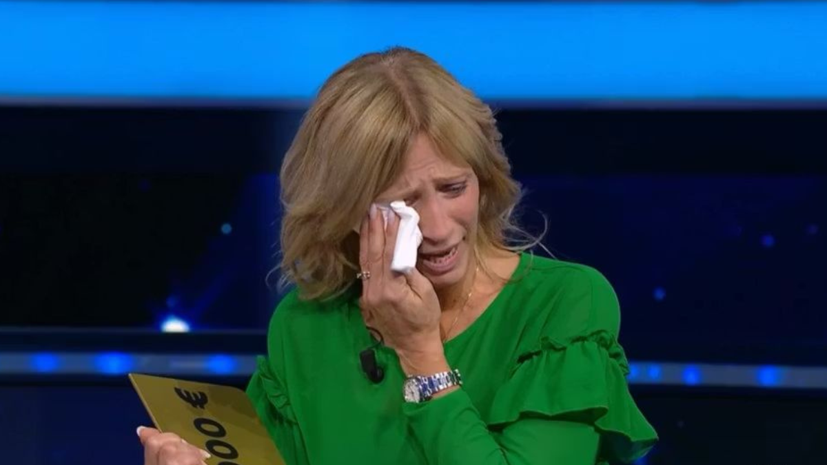 La Ruota della Fortuna, Daniela di nuovo regina: seconda vittoria da 100mila euro La Ruota della Fortuna, Daniela di nuovo regina: seconda vittoria da 100mila euro