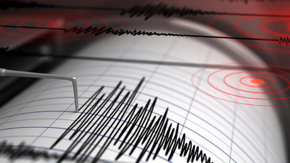 Terremoto in Italia, persone in panico: la scossa avvertita in più zone