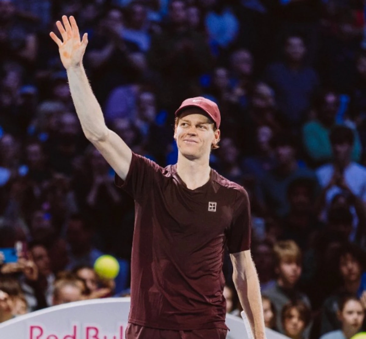 Jannik Sinner durante il torneo di Vienna
