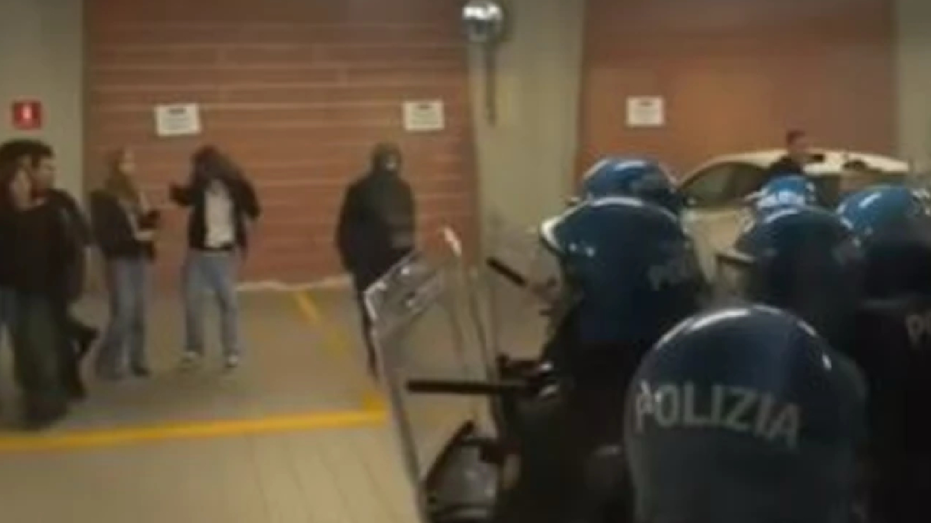 La furia di Fratelli d’Italia: “Schlein e compagni condannate questa vergogna”