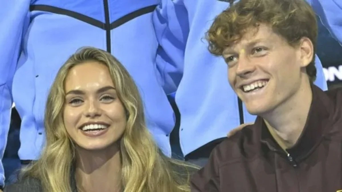 Jannik Sinner trionfa alle Atp Finals: il gesto verso la fidanzata che conquista tutti