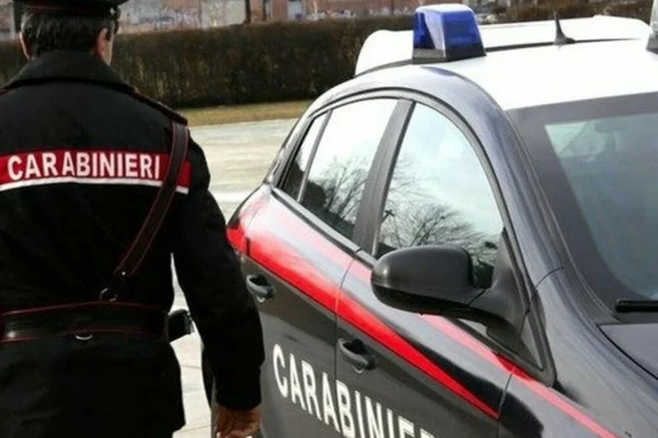 69enne veneziano auto mutilato arto arrestato