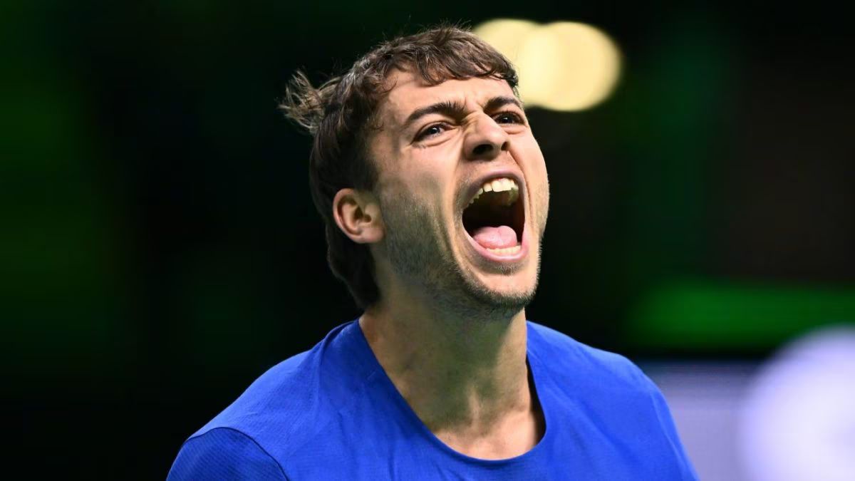 Italia in finale di Coppa Davis, un Cobolli devastante fa sognare l’Italia