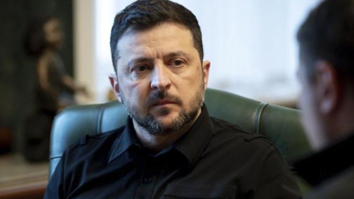 L’annuncio di Zelensky: “Abbiamo distrutto la strada”. Ora Mosca non può entrare L’annuncio di Zelensky: “Abbiamo distrutto la strada”. Ora Mosca non può entrare