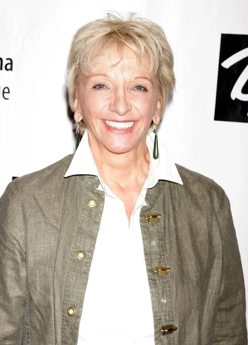 Elizabeth Franz sul set televisivo