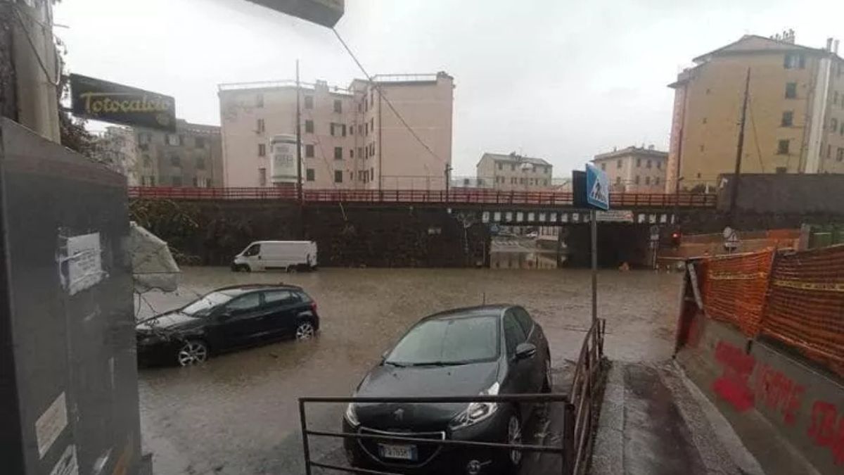 “Il terreno può cedere”. Maltempo in Italia, scatta l’allarme: “Emergenza, massima attenzione” “Il terreno può cedere”. Maltempo in Italia, scatta l’allarme: “Emergenza, massima attenzione”