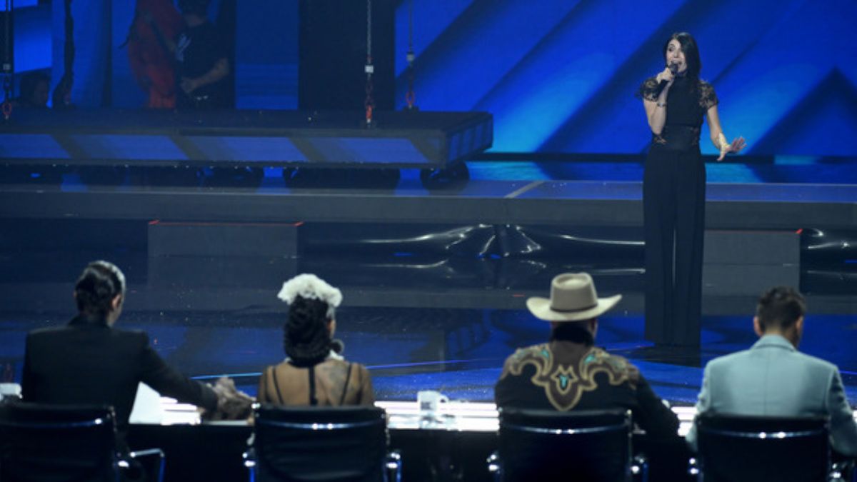 “Che scandalo”. Caos a X Factor, esplode la polemica: e le telecamere “pizzicano” quella frase