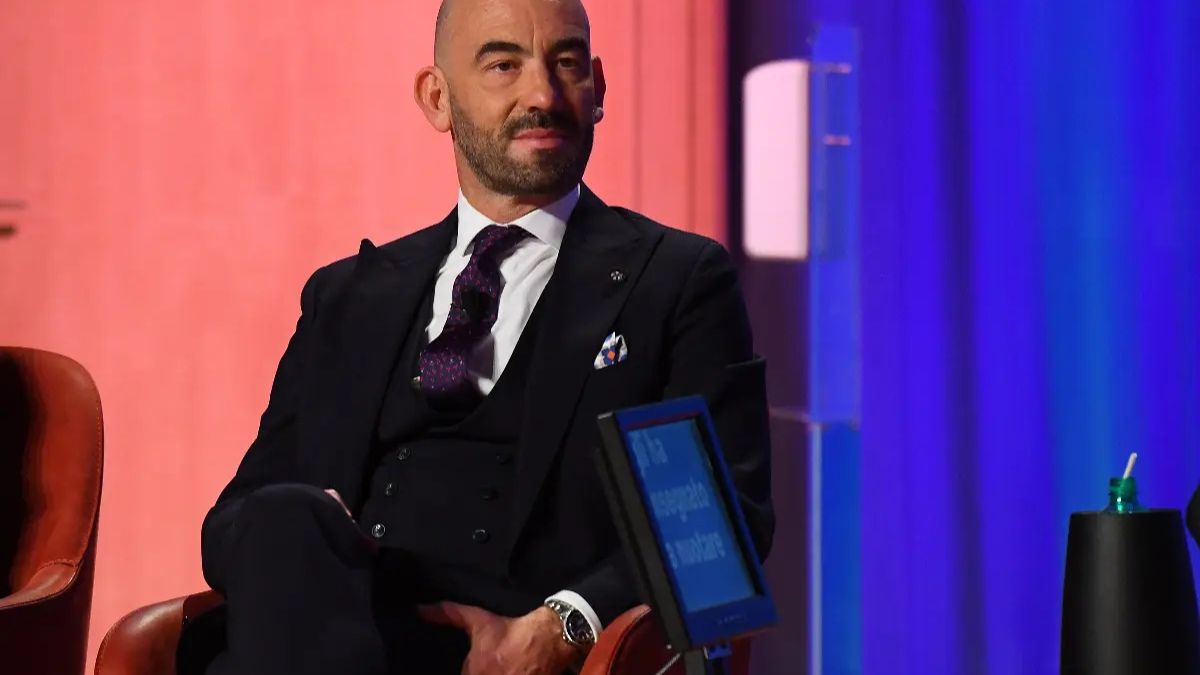 “Mi manca tutto di te”. Il dolore di Bassetti: quel messaggio toccante che commuove